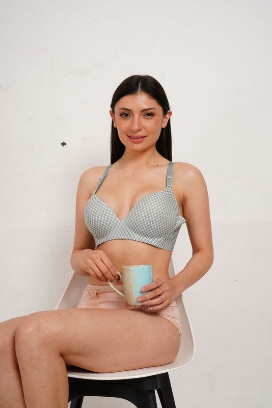 Ksvry Women's Non-Wired Padded Pushup Bra